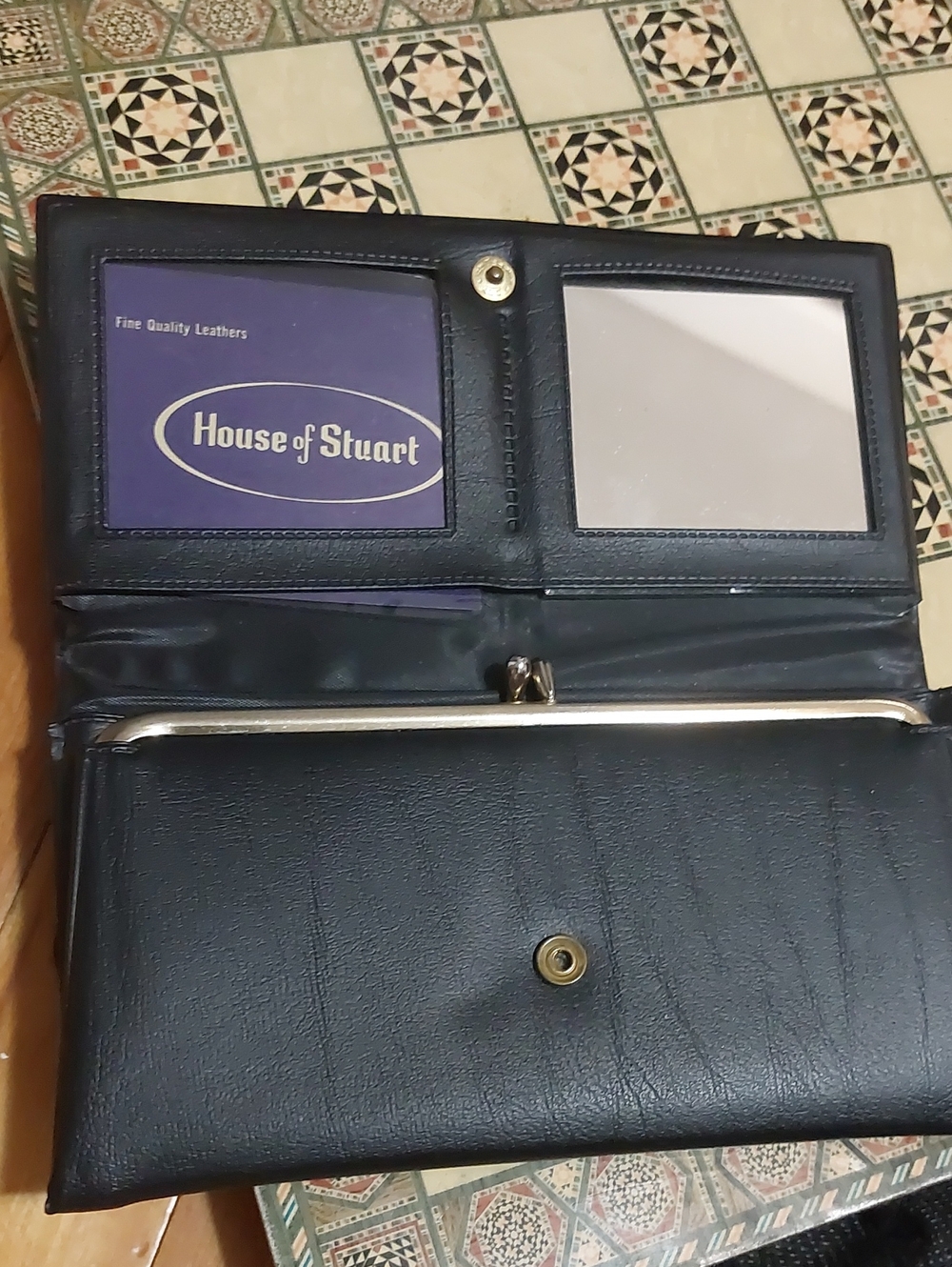 NOS Vintage House of Stuart Black Leather Tri-Fold Wallet - Picture 6 of 11